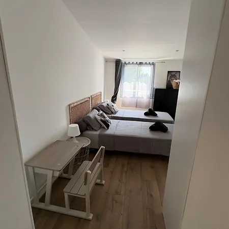 Maison De Standing Proche De La Villa *
